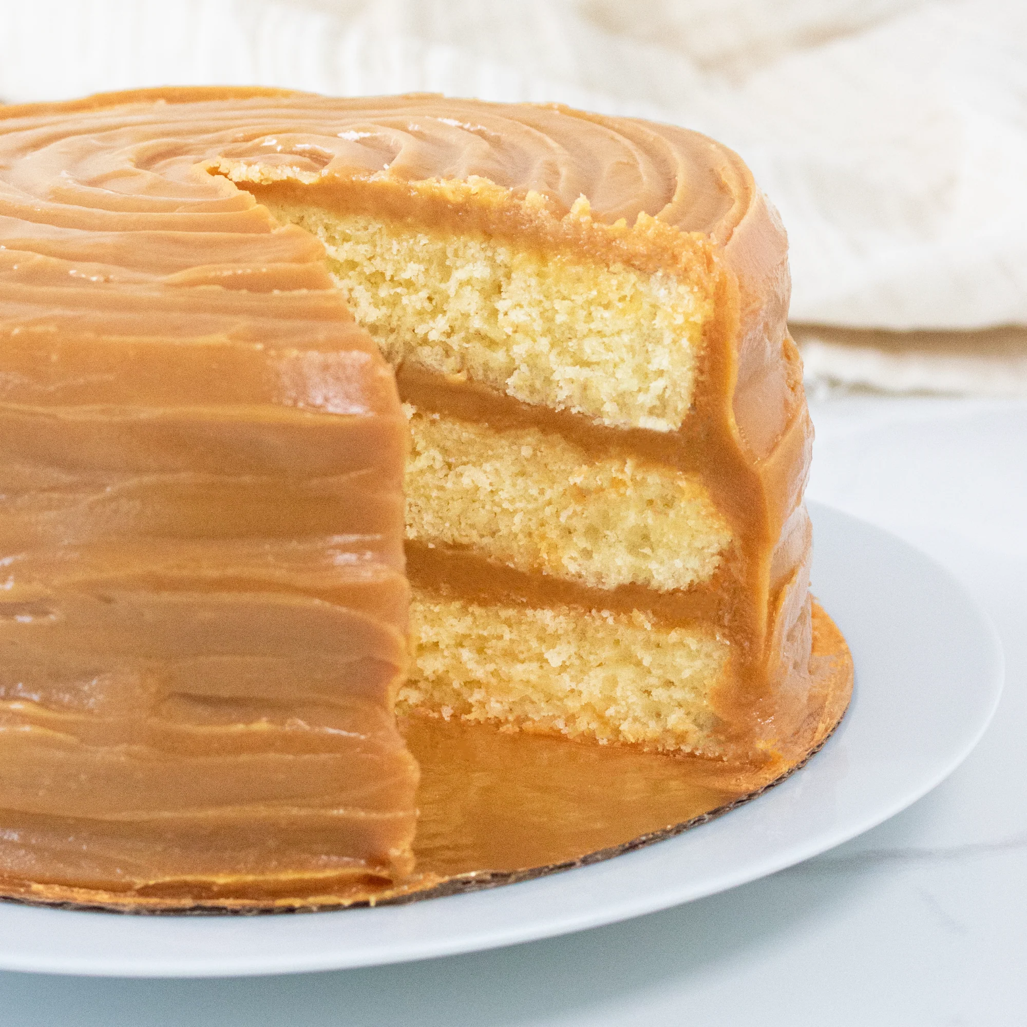Caramel Layer Cake - Image 3
